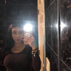 Meet your Posher, Anahi